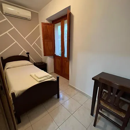 Alle Roverelle Bed & Breakfast