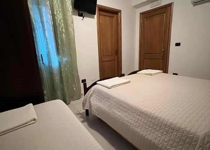 Alle Roverelle Oda ve Kahvaltı Viggianello